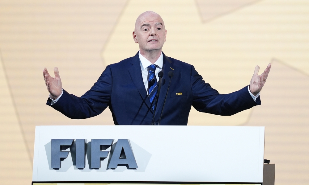 英超第27輪補賽切爾西1-1萊斯特城 麥迪遜世界波阿隆索抽射扳平.